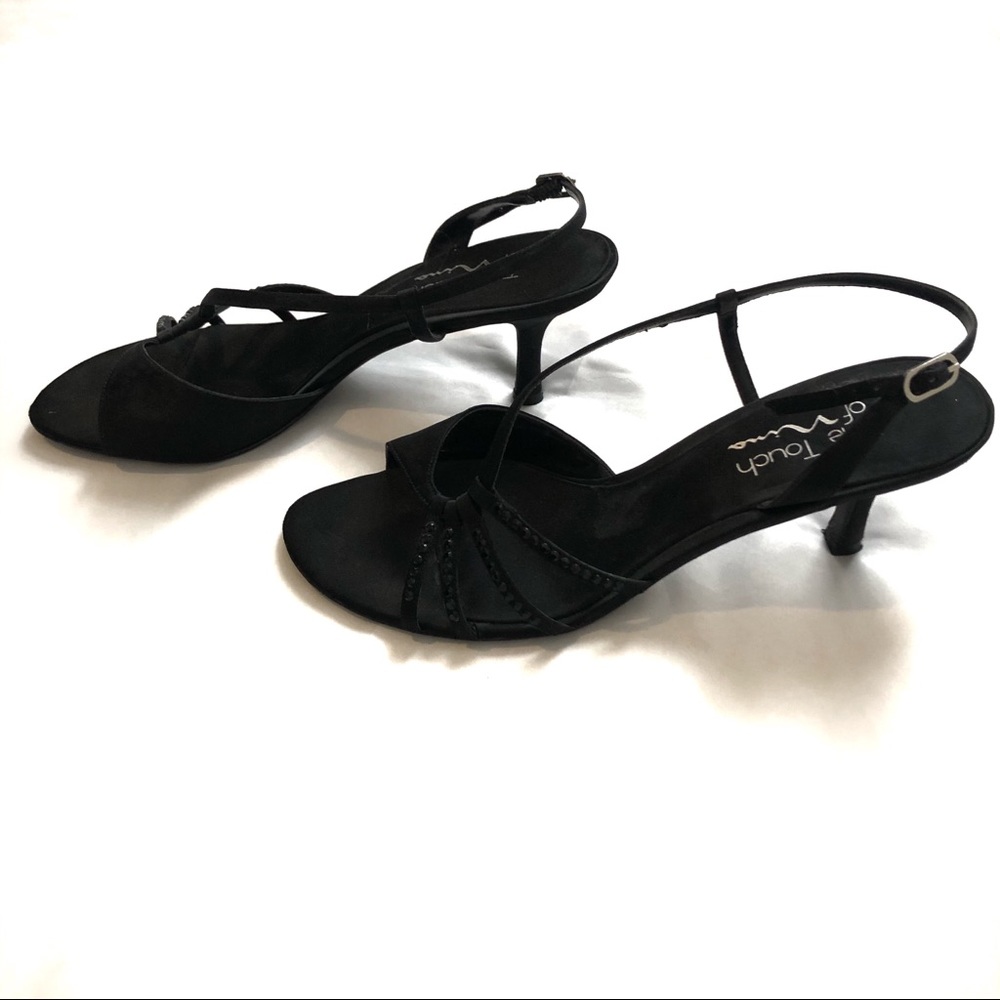 NINA size 9 black rhinestone 1 inch heel